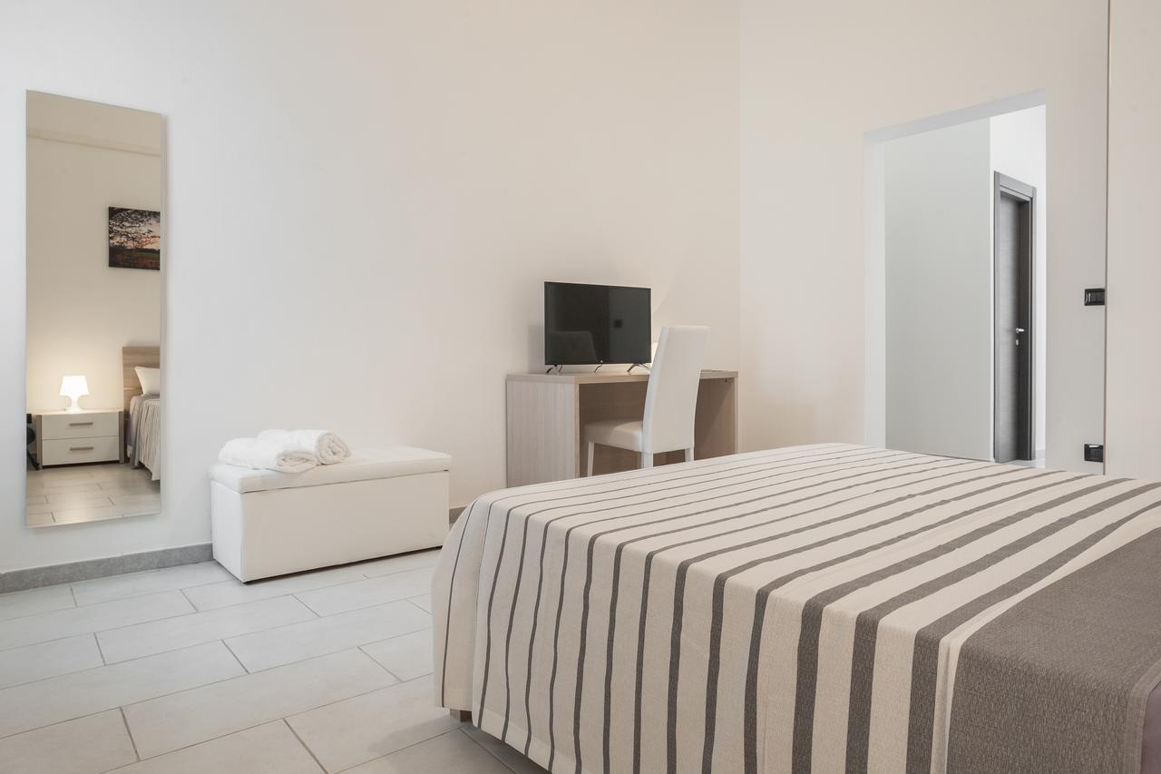 San Nicola Bilocali Vgm Apartment Bari Luaran gambar