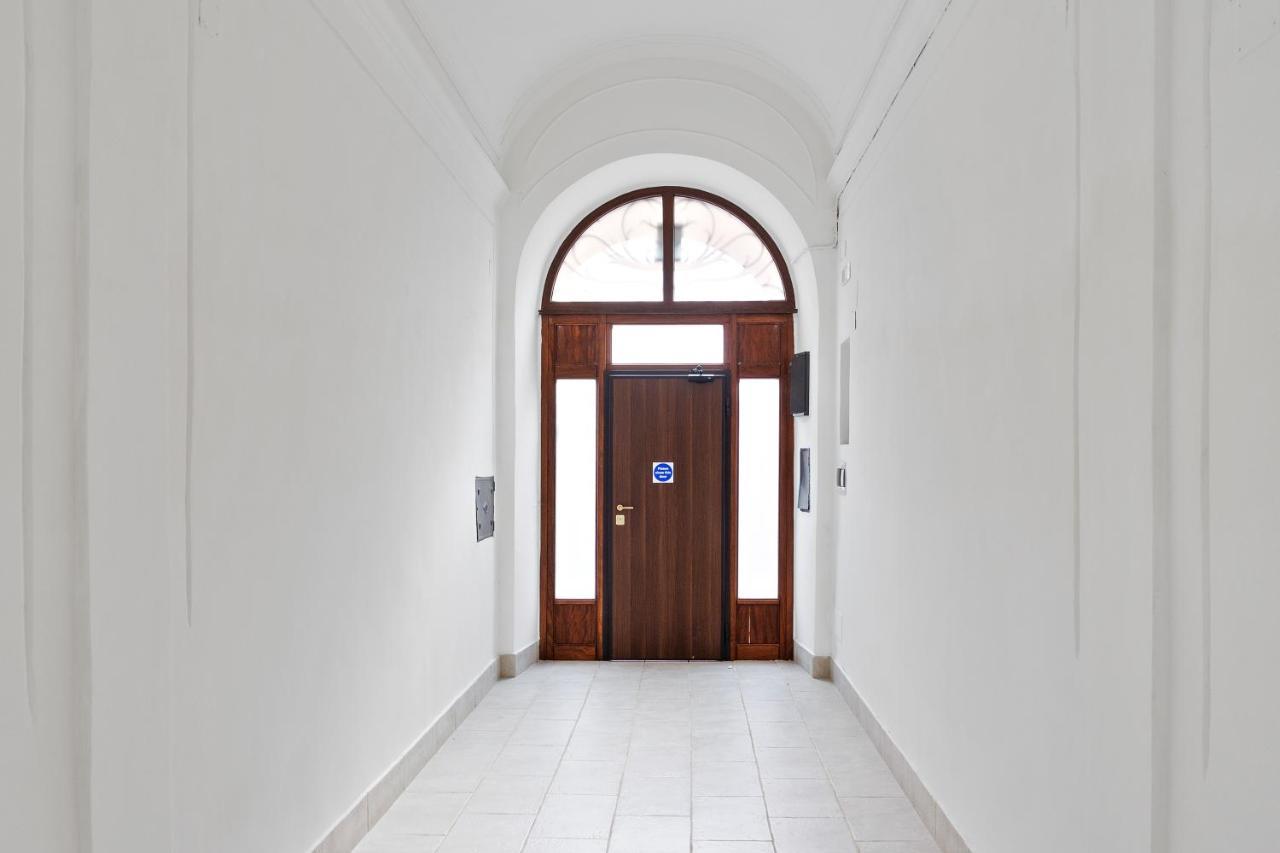 San Nicola Bilocali Vgm Apartment Bari Luaran gambar