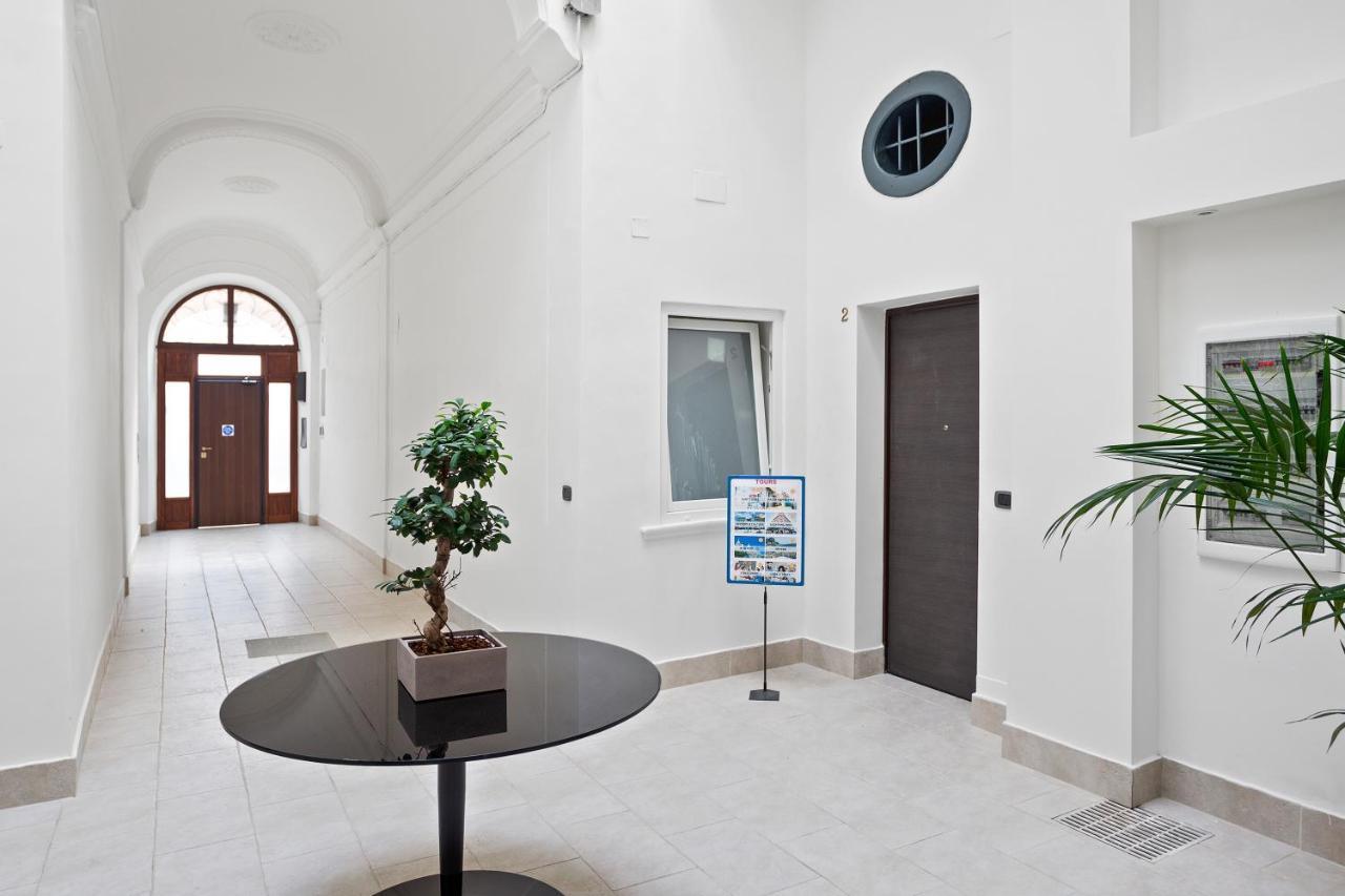 San Nicola Bilocali Vgm Apartment Bari Luaran gambar