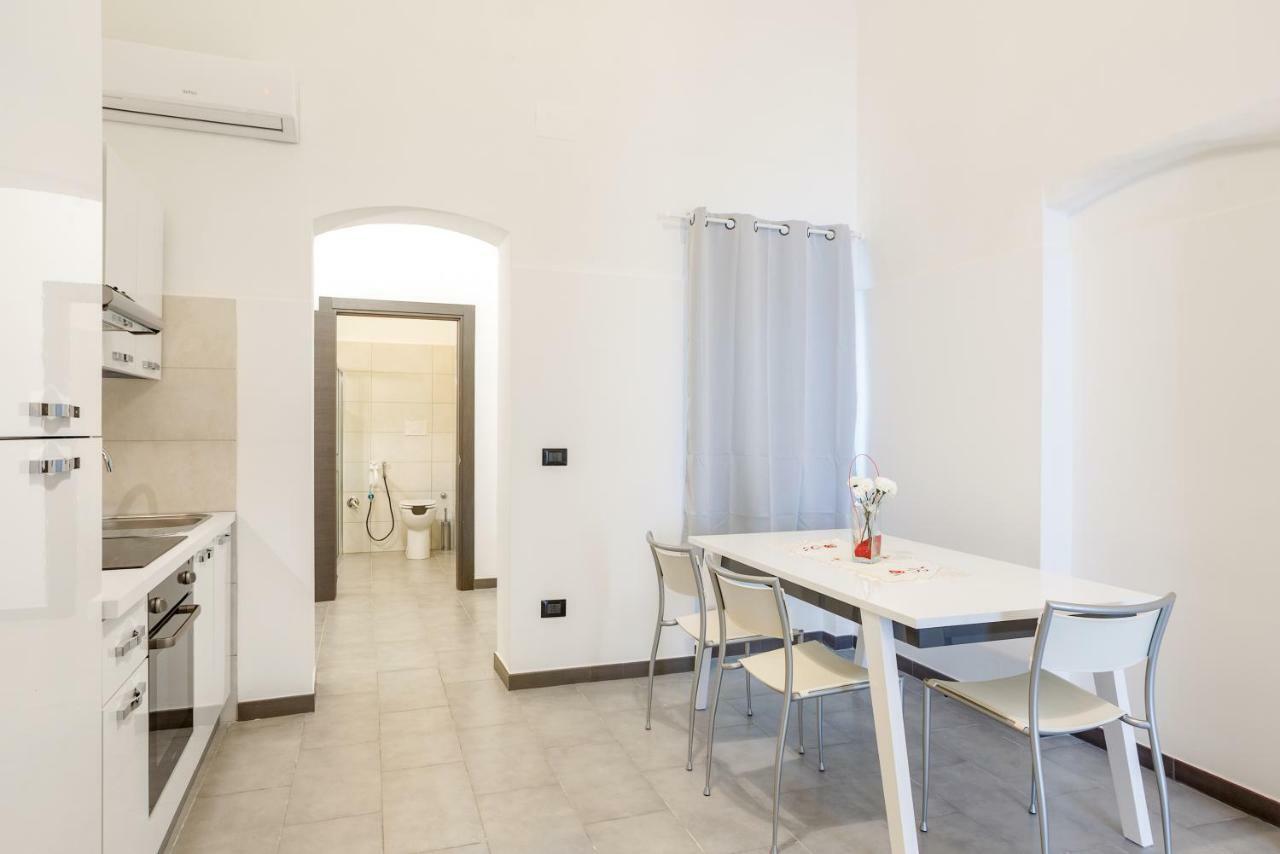 San Nicola Bilocali Vgm Apartment Bari Luaran gambar